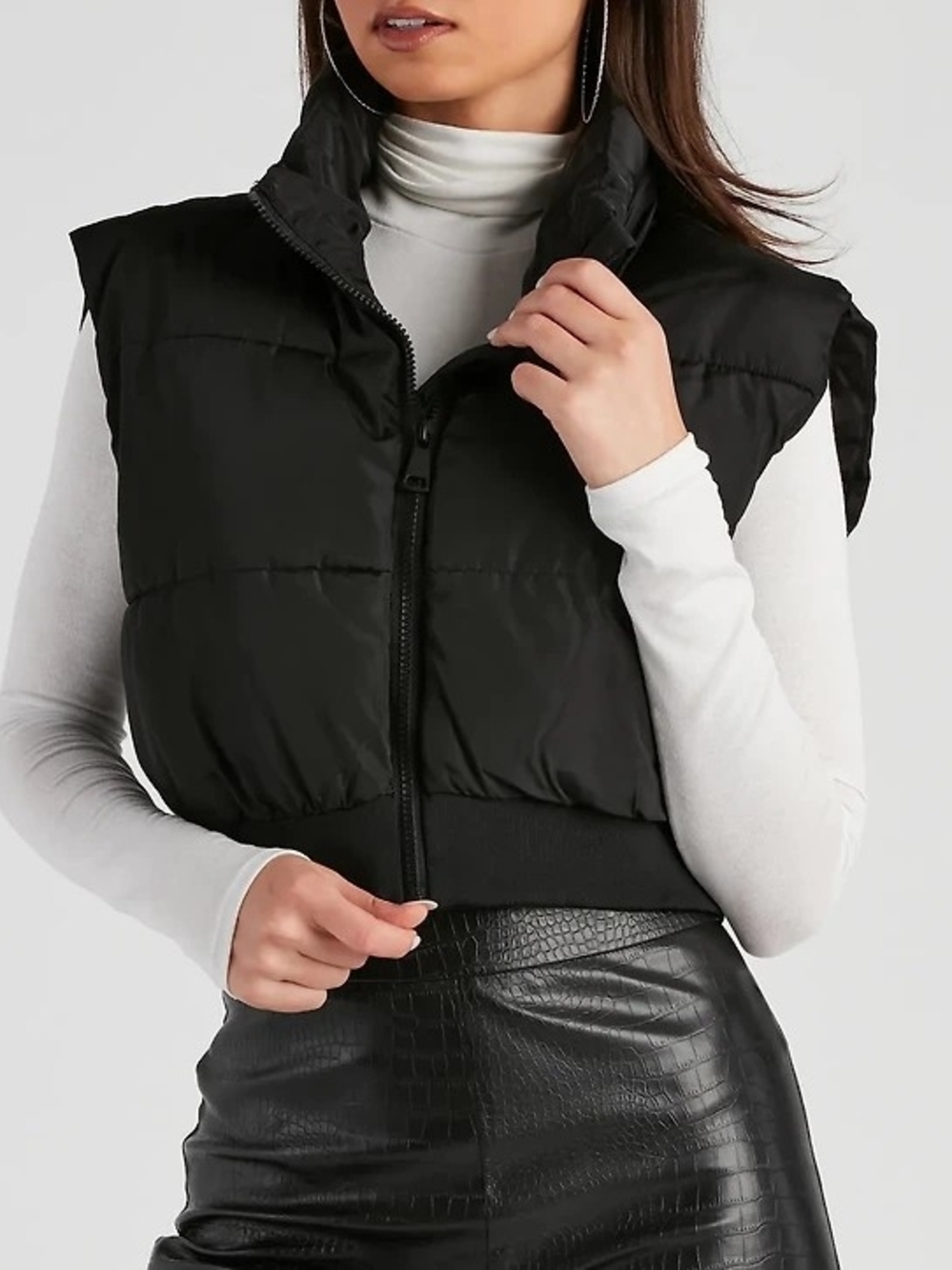 Forever 21 Black Cropped Puffer Vest Jacket Coat Mock Neck Extra Large